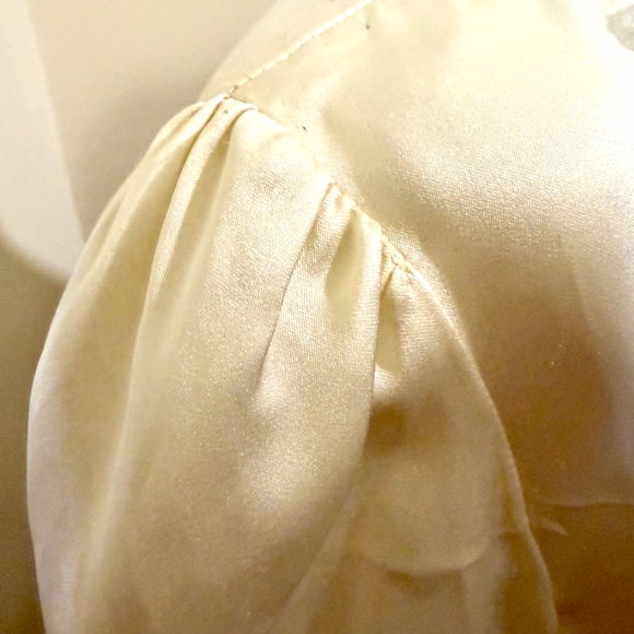 Vintage 80s Satin Lace-Trimmed Women's Blouse - Picture 4 of 10